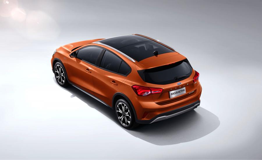  Ford Focus Active 2019 года  (CN) (фото 2 из 14)